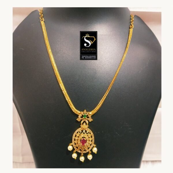 Mat finish beautiful necklace